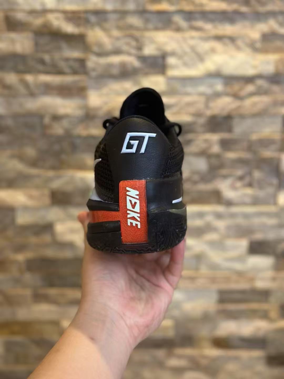 HA™ GT Cut 1 Hyper Crimson