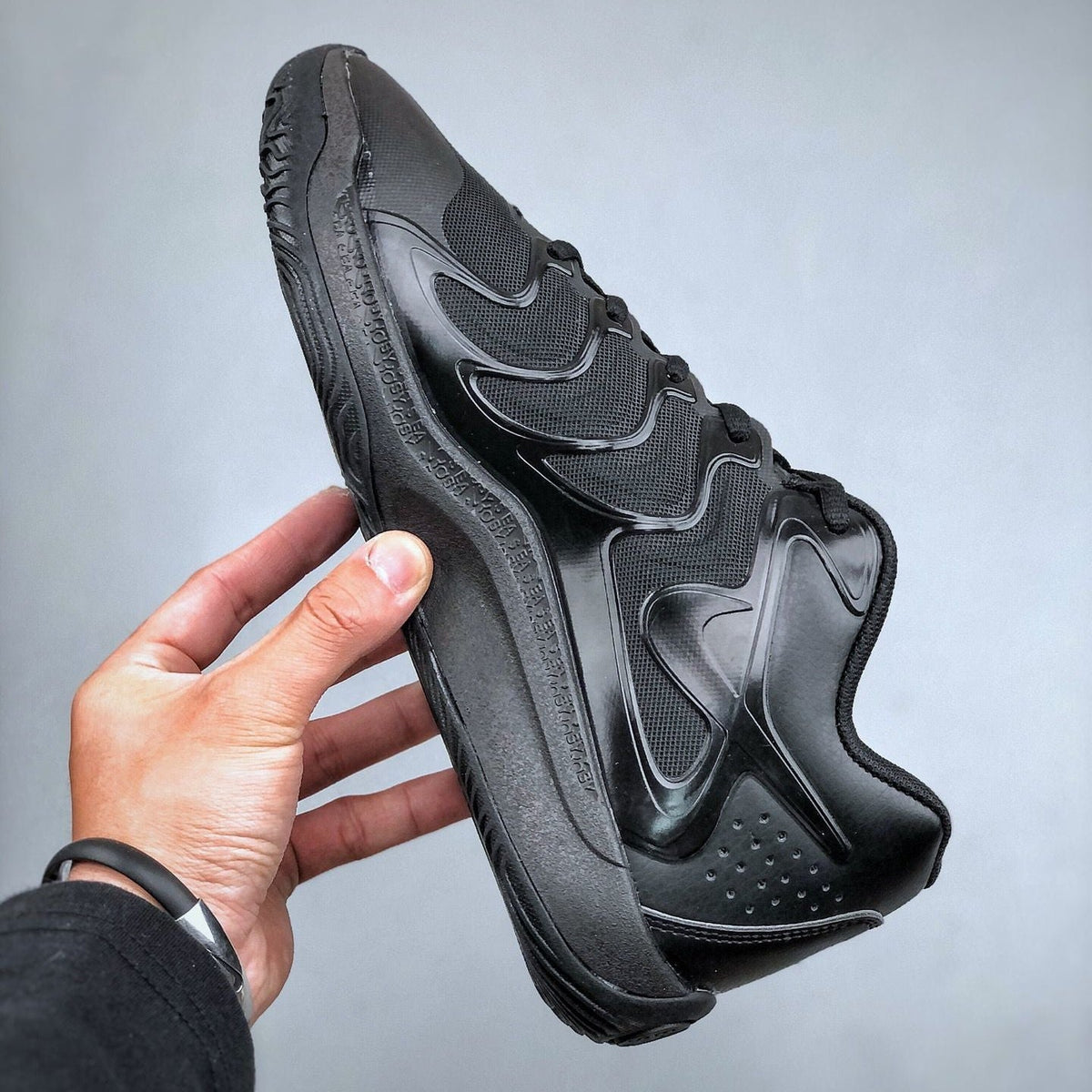 HA™ KD 17 Blackout