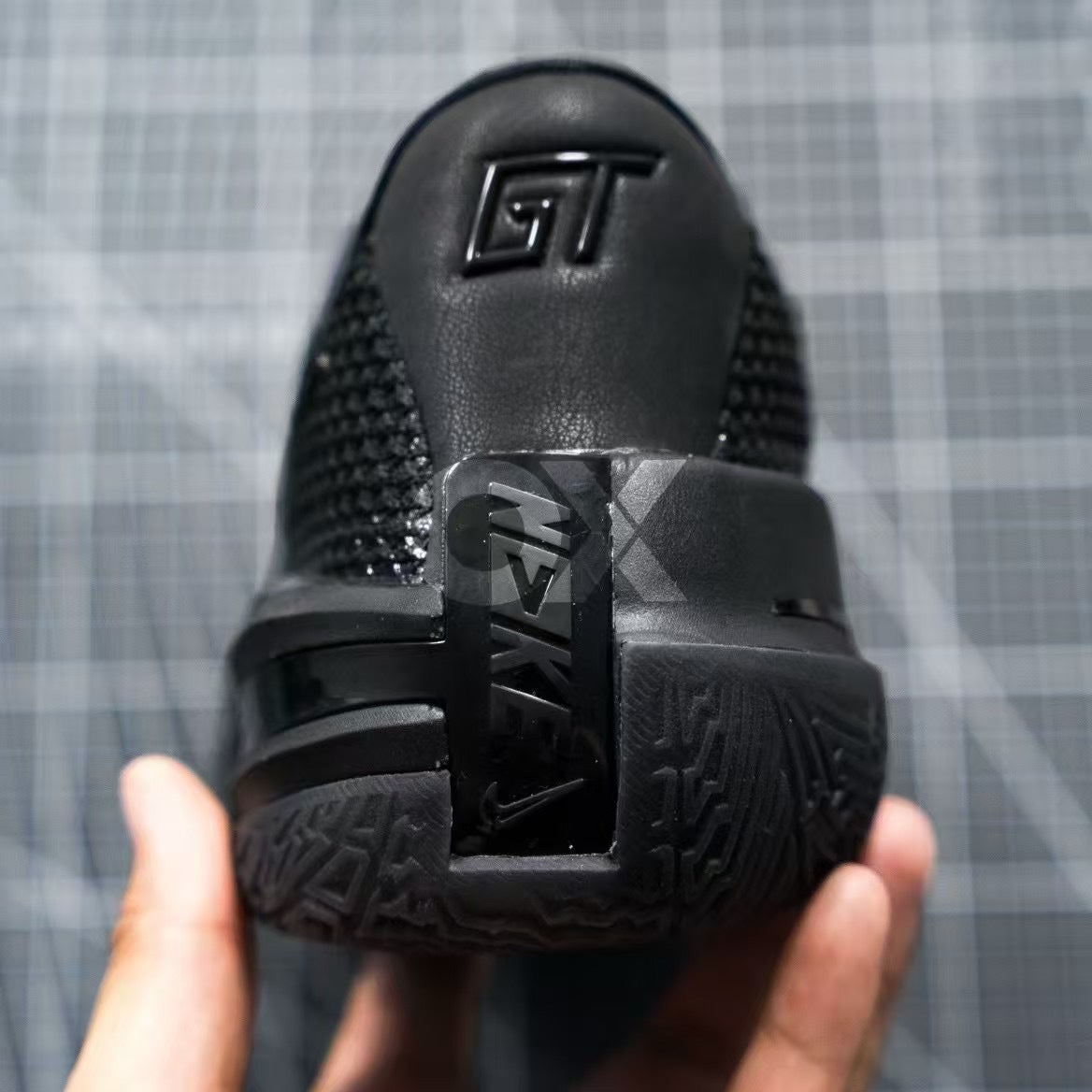 HA™ GT Cut 1 Triple Black