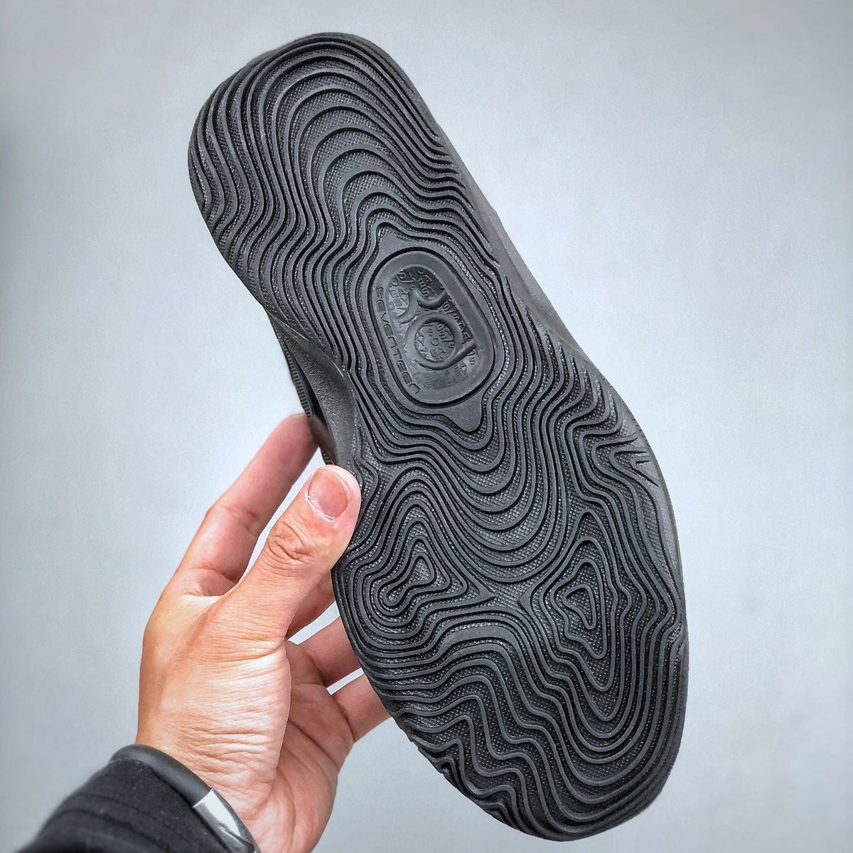 HA™ KD 17 Blackout