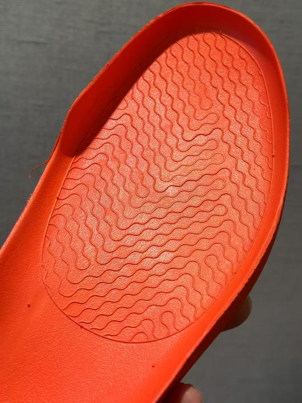 HA™ GT Cut 1 Hyper Crimson